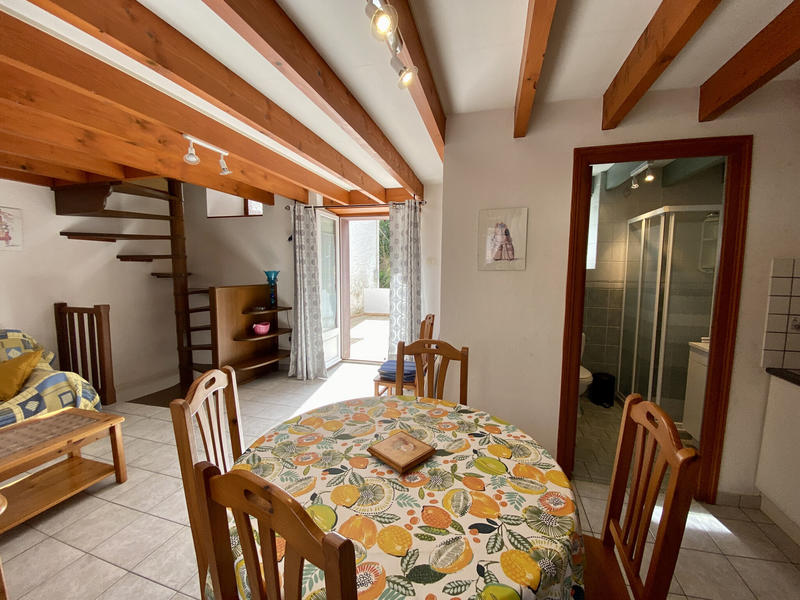 Maison - 306 m² - 10 pièces