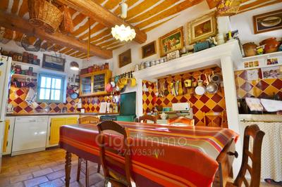 Maison en pierre - 200 m² - 8 pièces