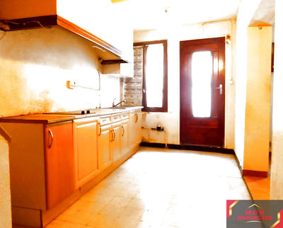 Maison de village - 92 m² - 6 pièces