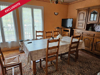 Maison - 98 m² - 5 pièces