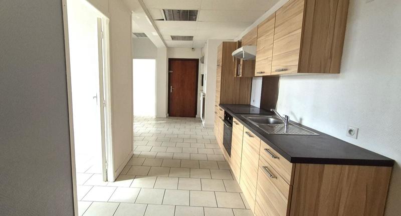 Appartement - 72 m² - 4 pièces