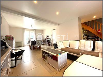 Maison - 122 m² - 6 pièces