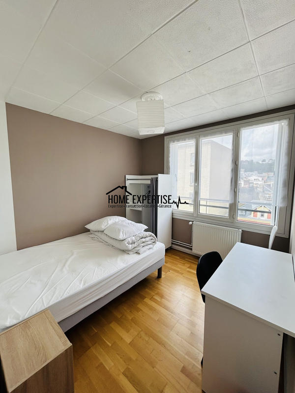 Appartement - 94 m² - 5 pièces