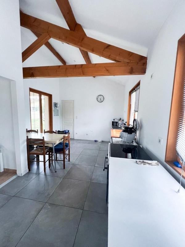 Maison - 135 m² - 6 pièces