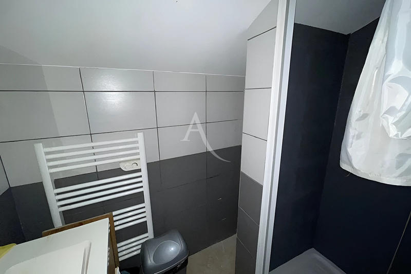 Appartement - 11 m² - 1 pièce