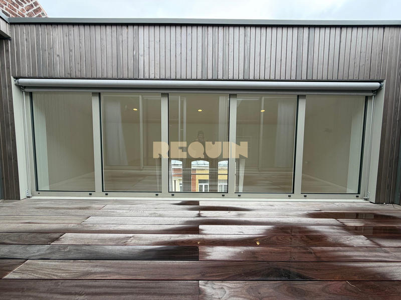 Appartement - 94 m² - 5 pièces