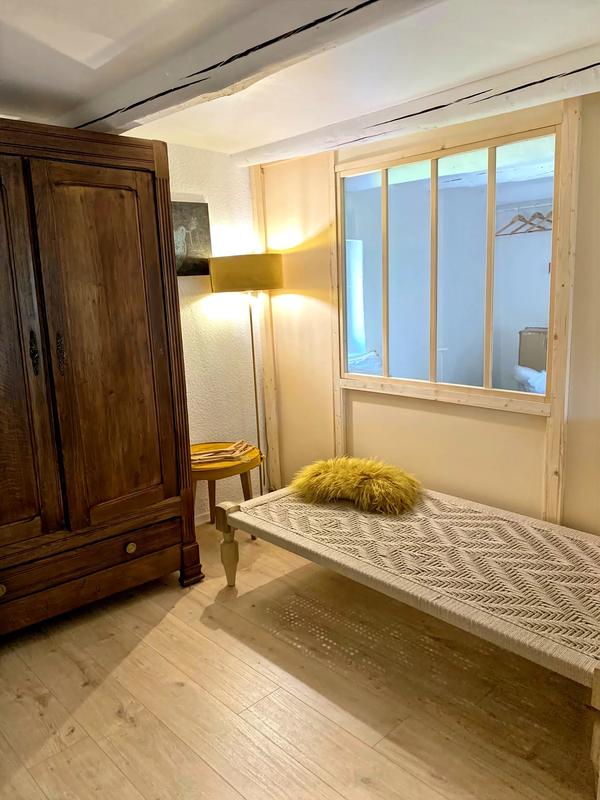 Maison - 270 m² - 7 pièces