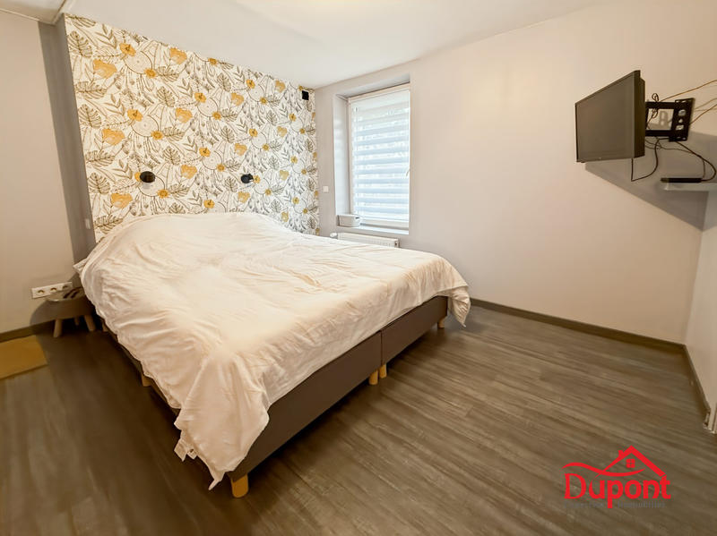 Maison - 95 m² - 5 pièces