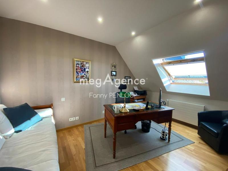 Maison - 158 m² - 6 pièces