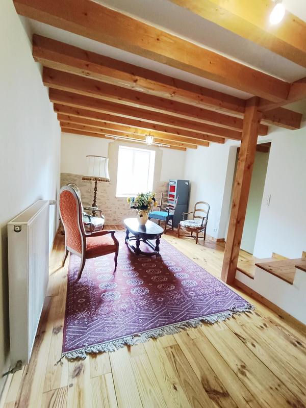 Maison - 250 m² - 8 pièces