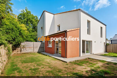 Maison - 86 m² - 4 pièces