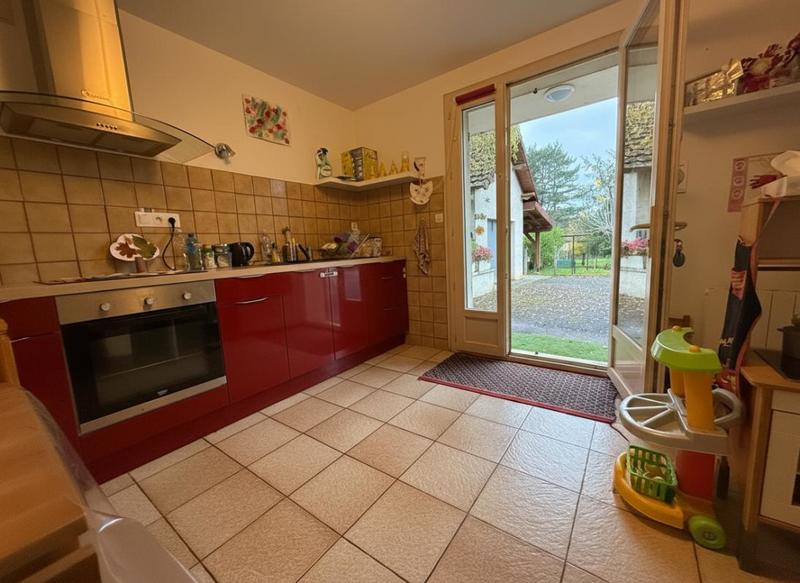 Maison - 159 m² - 7 pièces