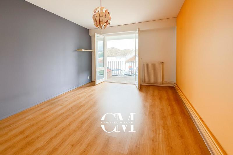 Appartement - 102 m² - 5 pièces