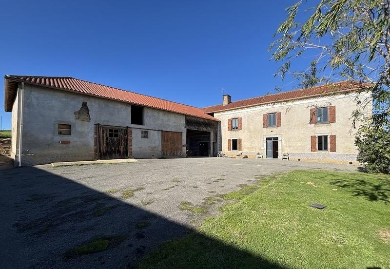 Maison - 180 m² - 4 pièces