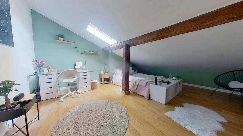 Duplex - 182 m² - 6 pièces