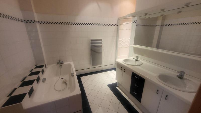 Maison - 508 m² - 16 pièces