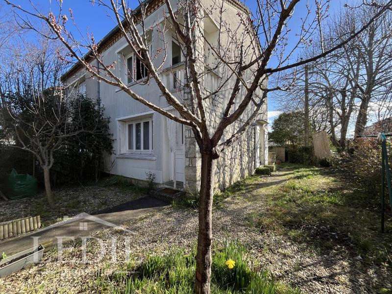 Maison - 61 m² - 2 pièces