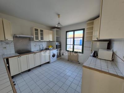 Maison - 188 m² - 8 pièces