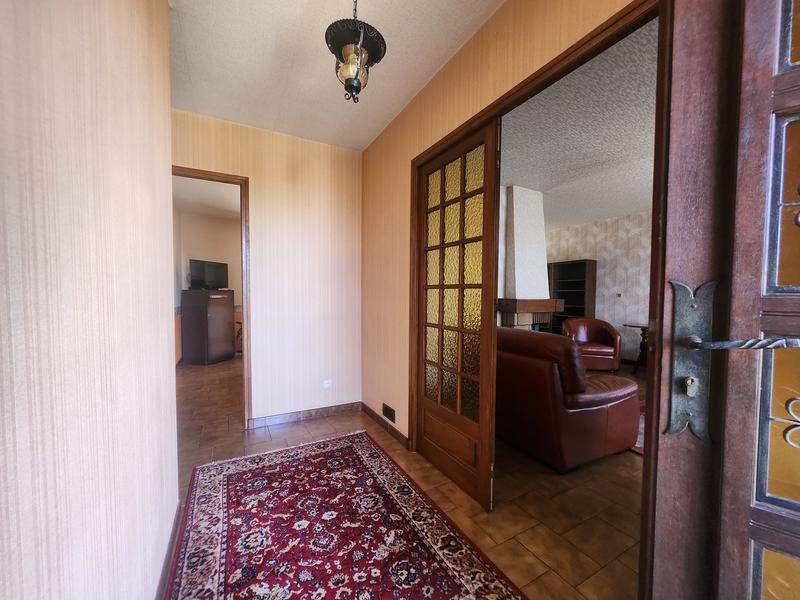 Maison - 90 m² - 5 pièces