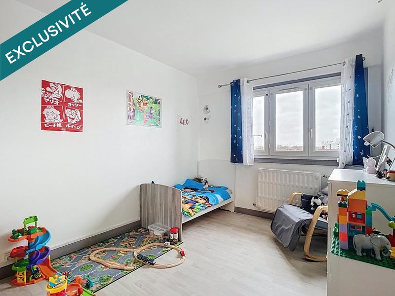 Appartement - 80 m² - 4 pièces