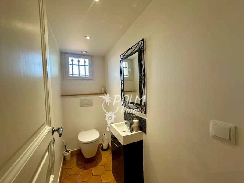 Appartement - 100 m² - 4 pièces