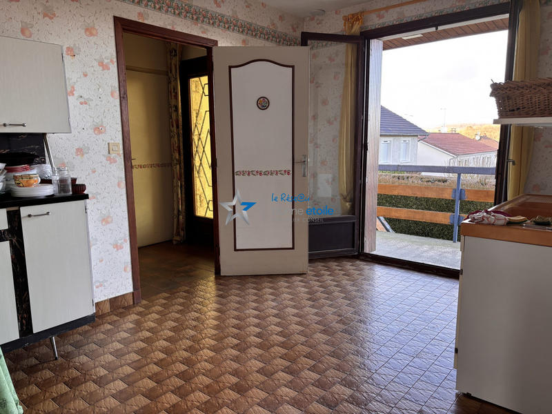 Maison - 170 m² - 8 pièces