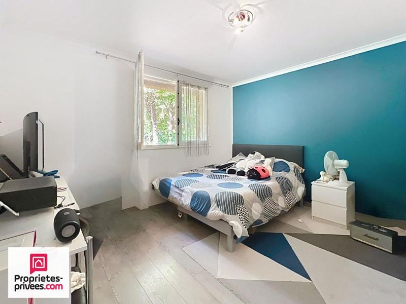 Villa - 200 m² - 6 pièces