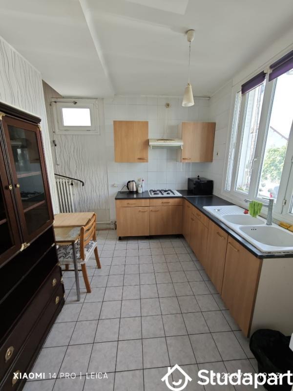 Chambre - 16 m² - 1 pièce