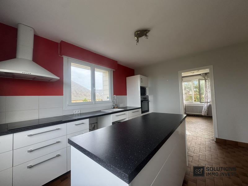 Maison ancienne - 139 m² - 8 pièces