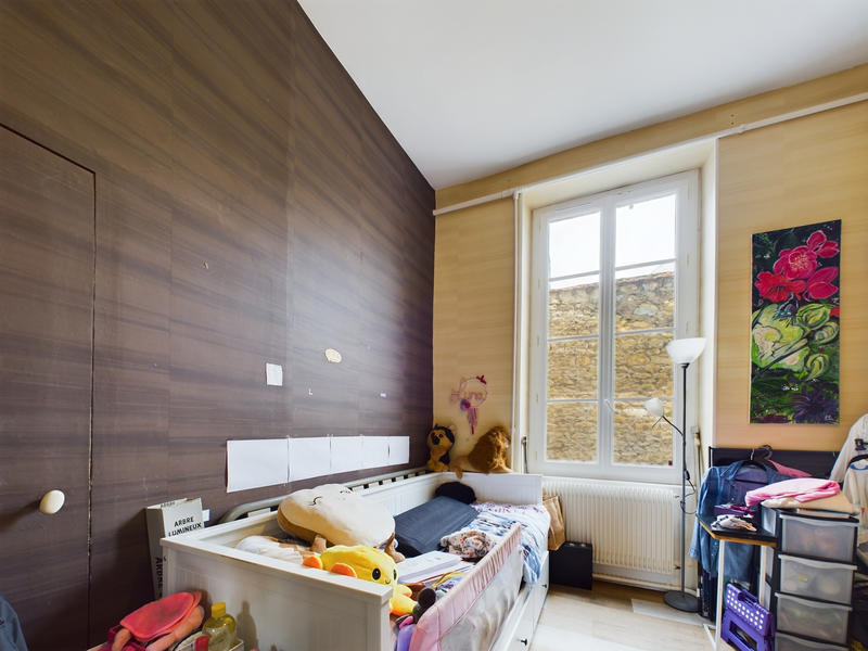 Appartement - 90 m² - 3 pièces