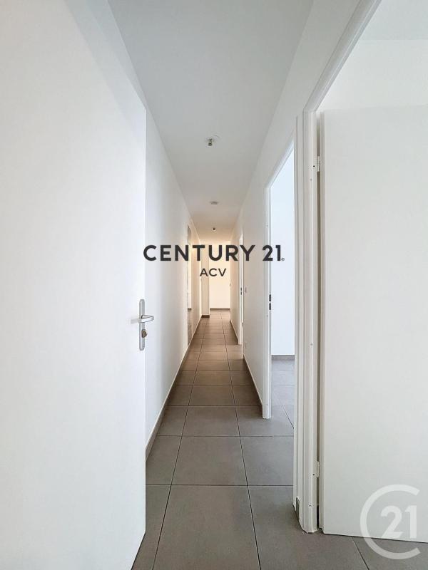 Appartement - 60 m² - 4 pièces