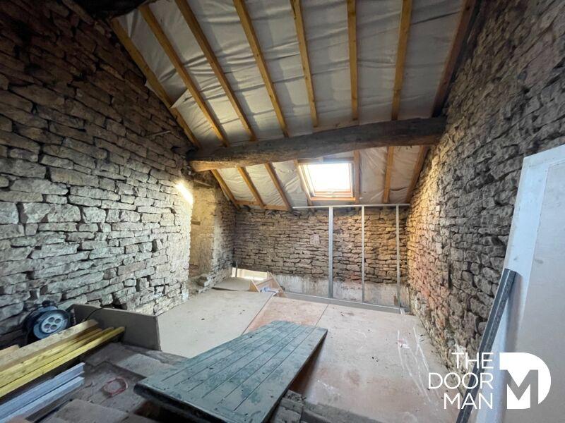 Maison - 108 m² - 4 pièces