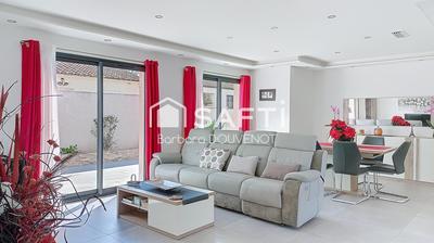 Villa - 107 m² - 4 pièces