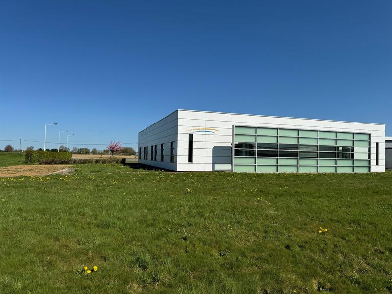 Local commercial - 468 m²