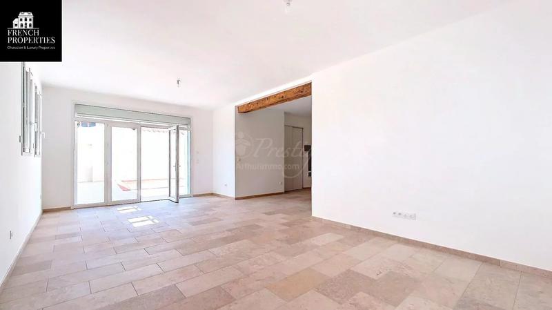 Maison - 193 m² - 8 pièces