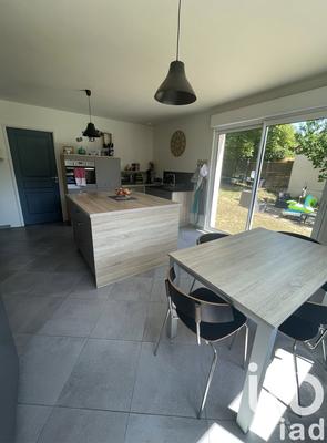 Maison - 185 m² - 6 pièces