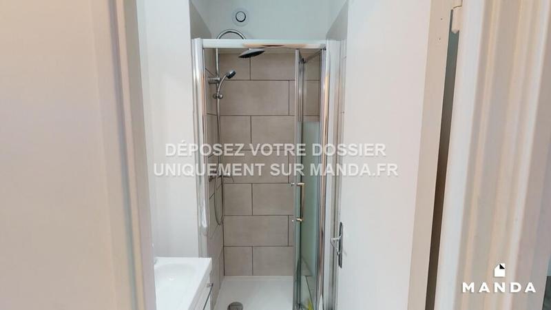 Chambre - 78 m² - 5 pièces