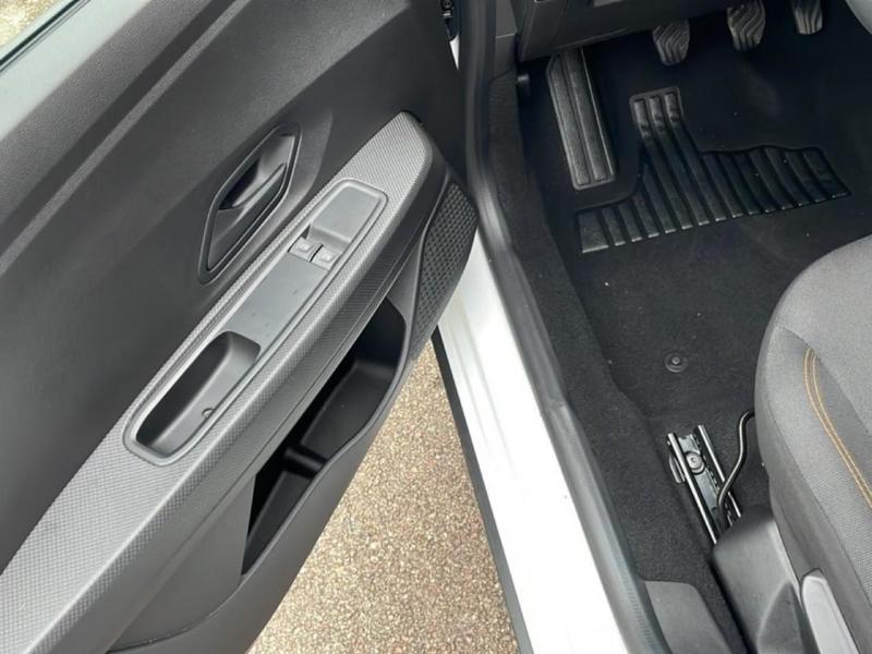 Dacia Sandero TCe 90 - 22 Stepway Essentiel