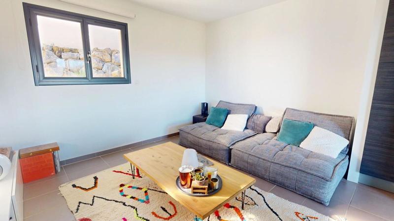 Maison - 143 m² - 6 pièces