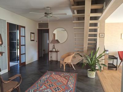 Pavillon - 170 m² - 8 pièces