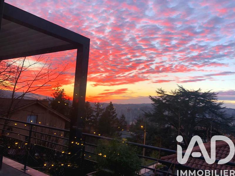 Maison - 150 m² - 5 pièces