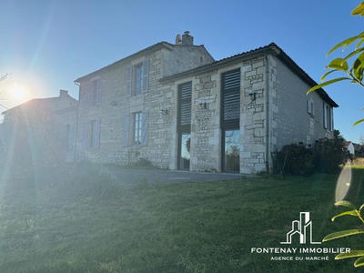 Maison - 183 m² - 7 pièces