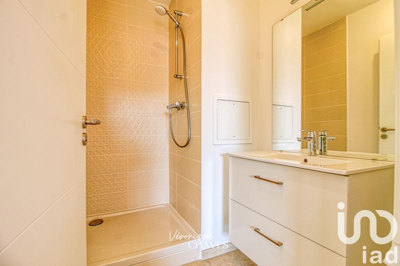 Appartement - 94 m² - 5 pièces