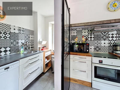 Maison - 101 m² - 7 pièces