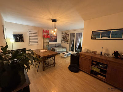 Appartement - 65 m² - 3 pièces