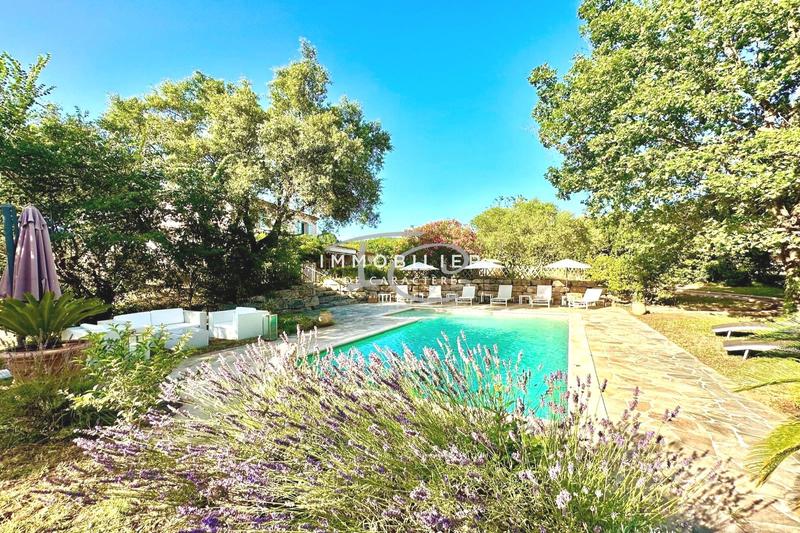 Villa - 150 m² - 7 pièces