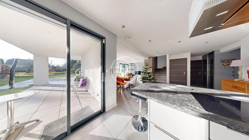 Maison - 125 m² - 5 pièces