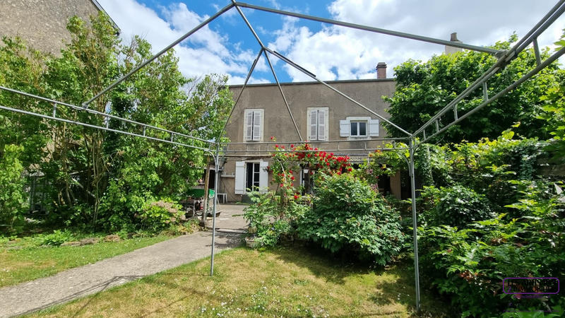 Maison ancienne - 180 m² - 7 pièces