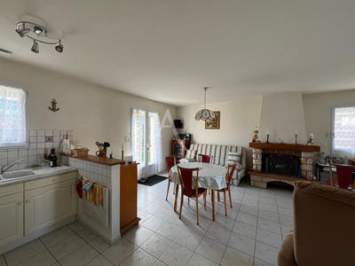 Maison - 75 m² - 4 pièces