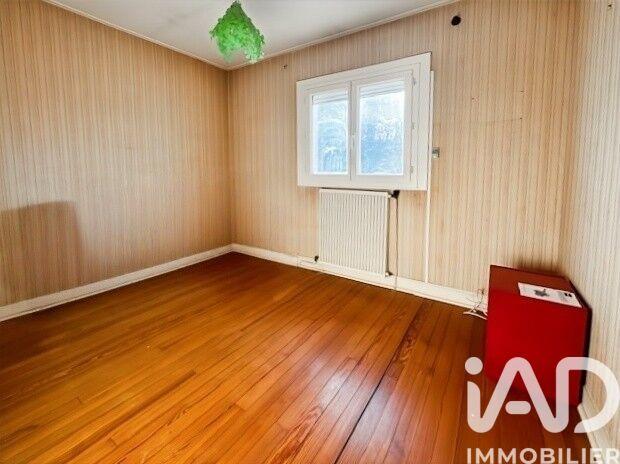 Maison - 85 m² - 6 pièces